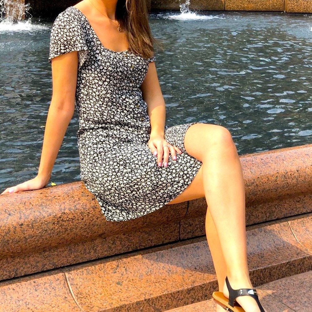 American Eagle Floral Button Down Dress